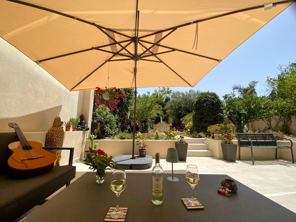 מוסטה Maltese Garden Villa מראה חיצוני תמונה