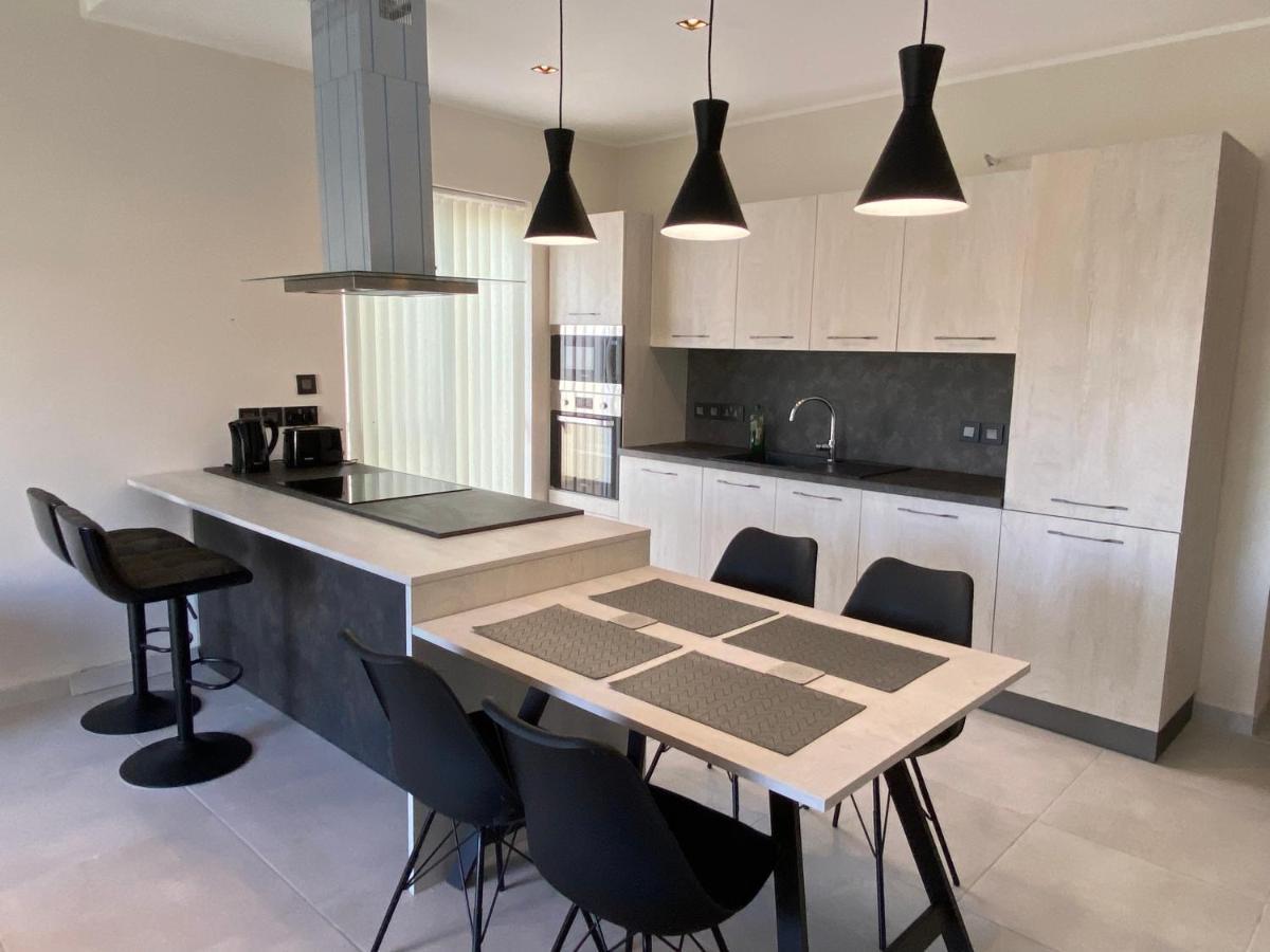 מוסטה Maltese Garden Villa מראה חיצוני תמונה