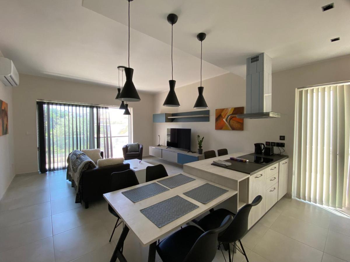 מוסטה Maltese Garden Villa מראה חיצוני תמונה