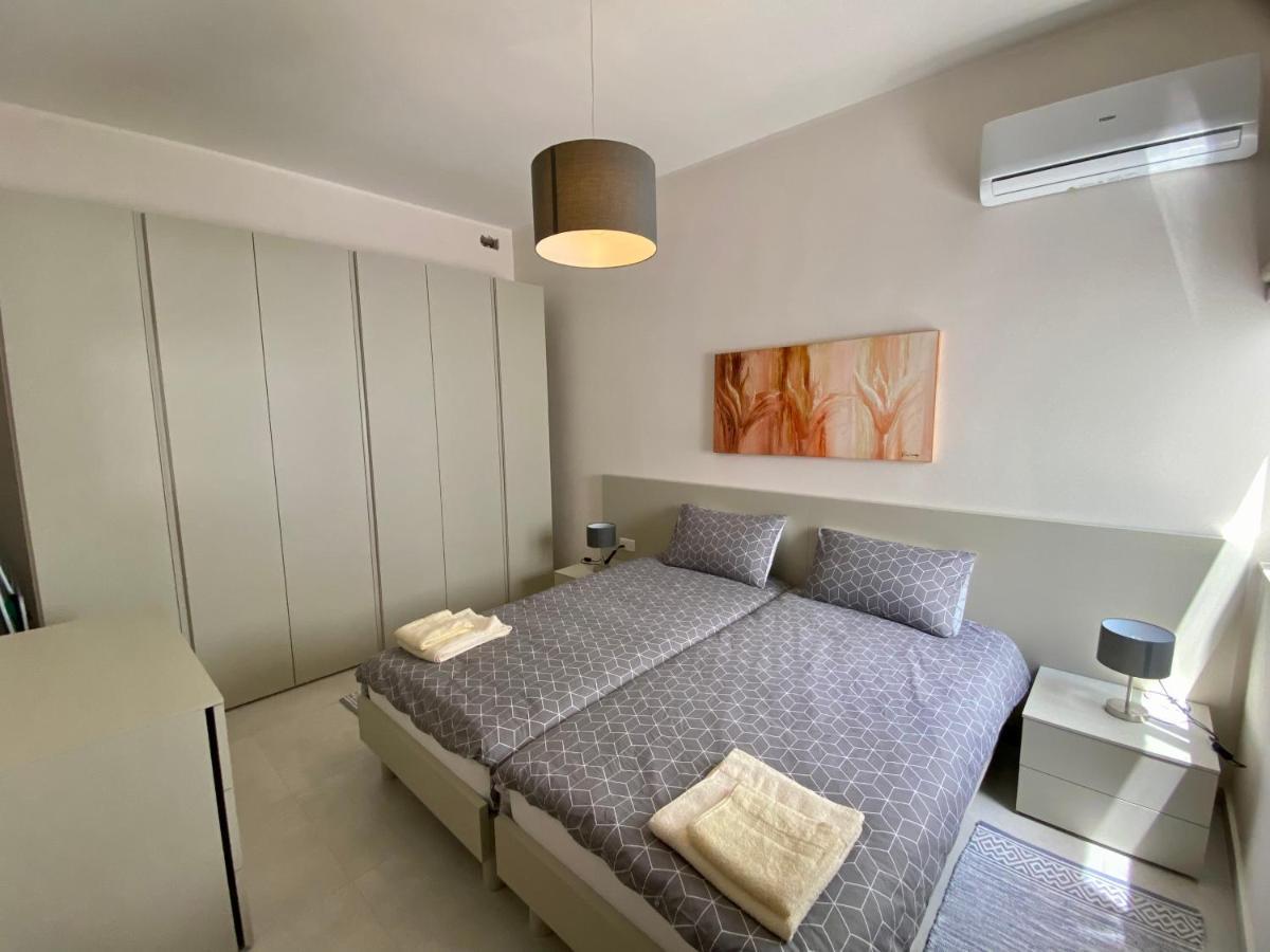 מוסטה Maltese Garden Villa מראה חיצוני תמונה